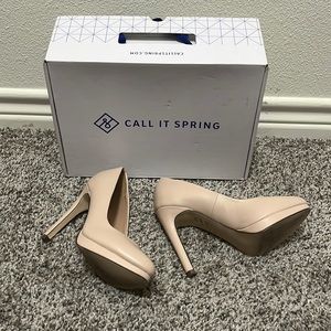 Call it spring nude heels Worn Twice no creases or foot prints or skuffs. Size 6